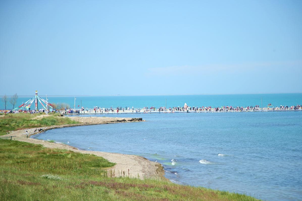 水碧天藍，青海湖秋光正好